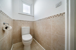 Separate wc- click for photo gallery